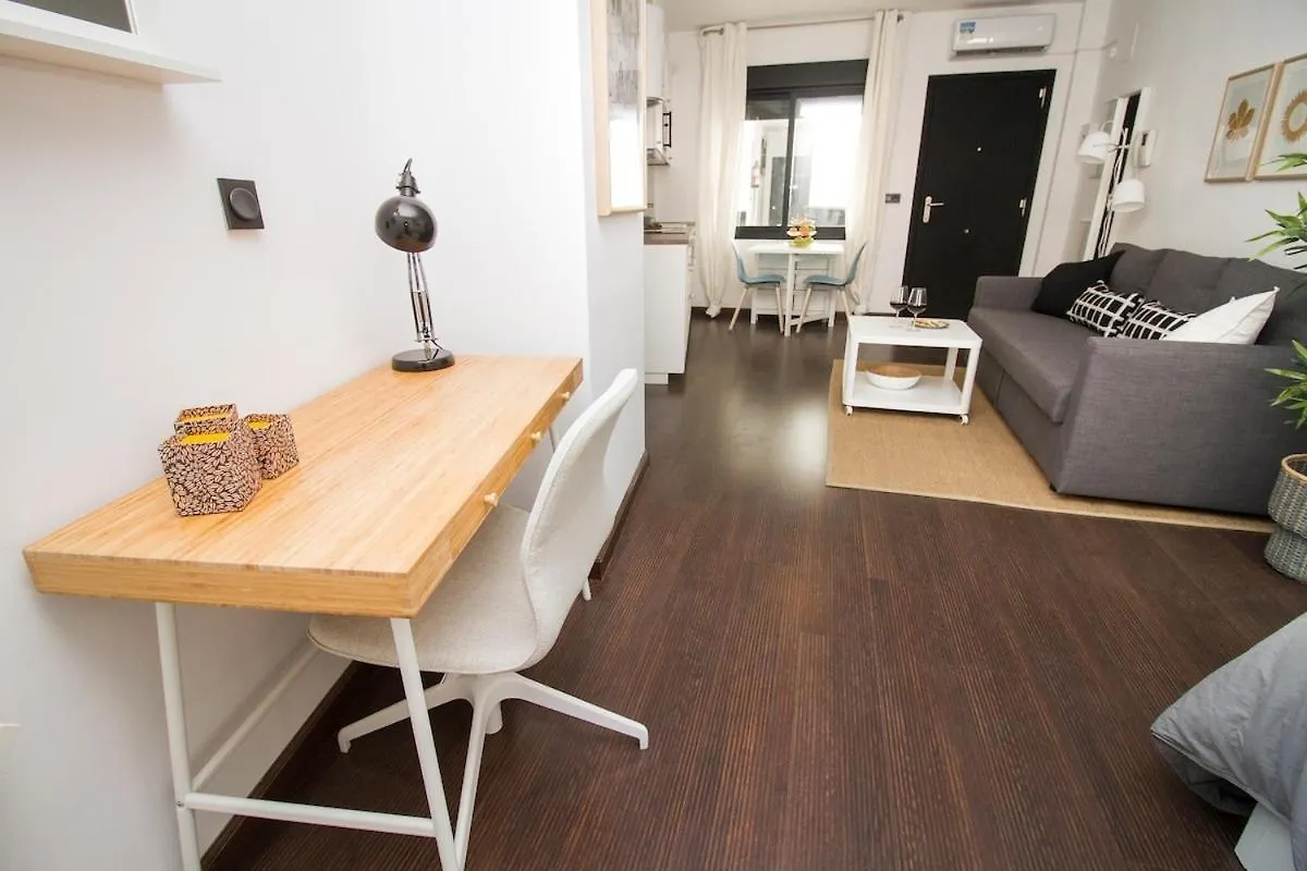 Апартаменты C77 - Romantic Studio In The Center With Terrace Малага